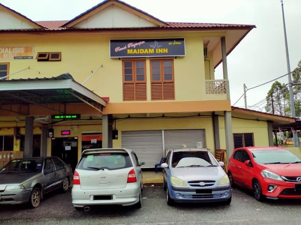 Maidam Inn Jertih 外观 照片